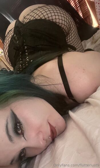 Flutte / flutterlust9 / mary_elizabitch9 nude photo #27