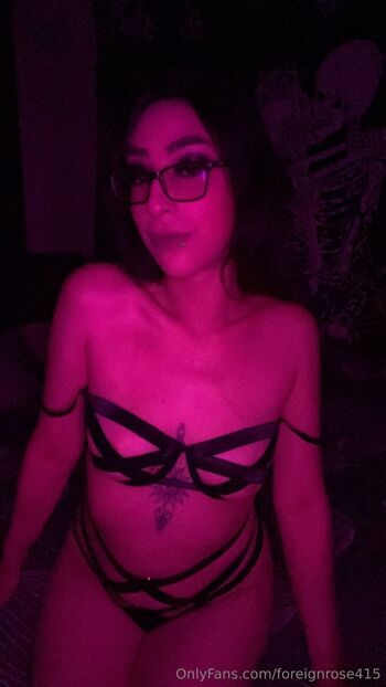 Rose / foreignrose415 nude photo #24