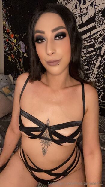 Rose / foreignrose415 nude photo #27