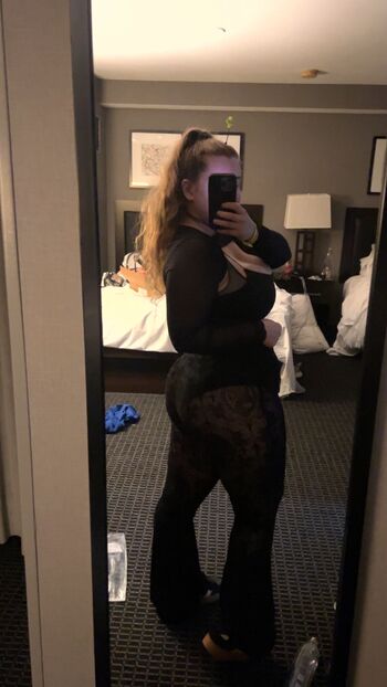 E / forthepotatoes nude photo #8