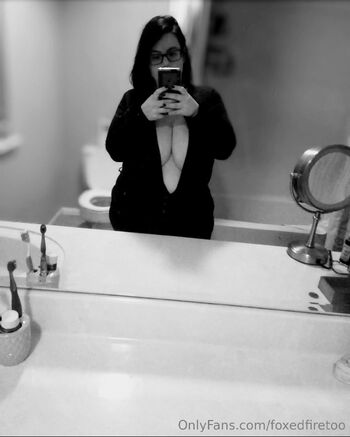 Beanie Bab / foxedfiretoo nude photo #11