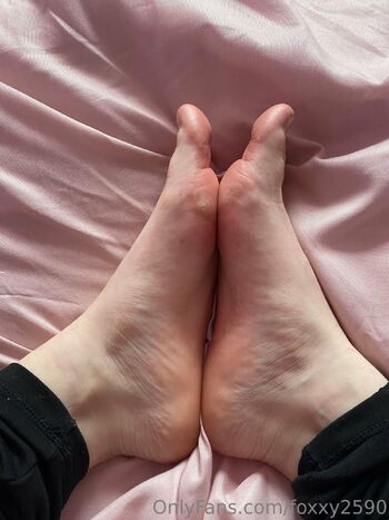 Lil Red fox fre / foxxy2590 / london_foxy90 / naughtywild8163 nude photo #20