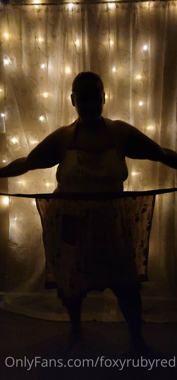 FoxyRubyRe / foxyrubyred nude photo #32