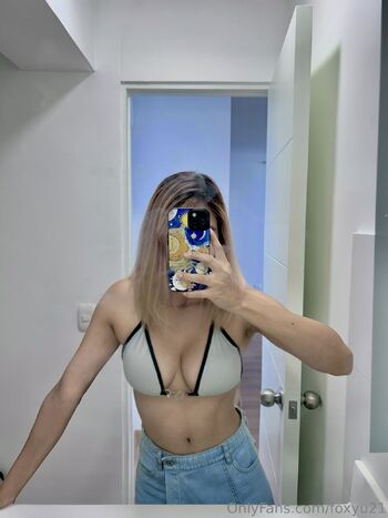 foxyu2 / foxyu21 / foxyu21_ nude photo #2