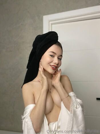 𝗙𝗼𝘅𝘆 𝗨𝘇𝘂𝗺𝗮𝗸𝗶 𝗖𝗼𝘀𝗽𝗹𝗮𝘆 𝗚𝗶𝗿 / foxyuzumaki nude photo #32