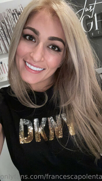 OnlyFans / francescapolenta nude photo #36