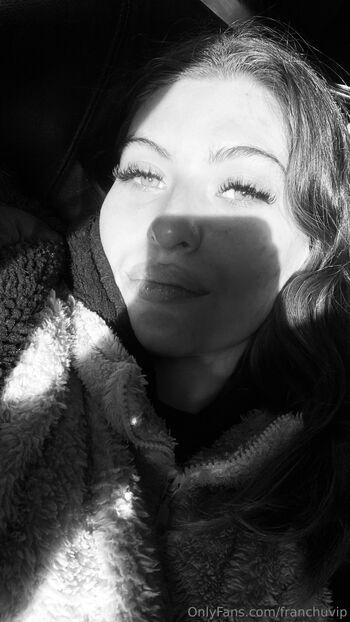 Francesca / franchuvip nude photo #18