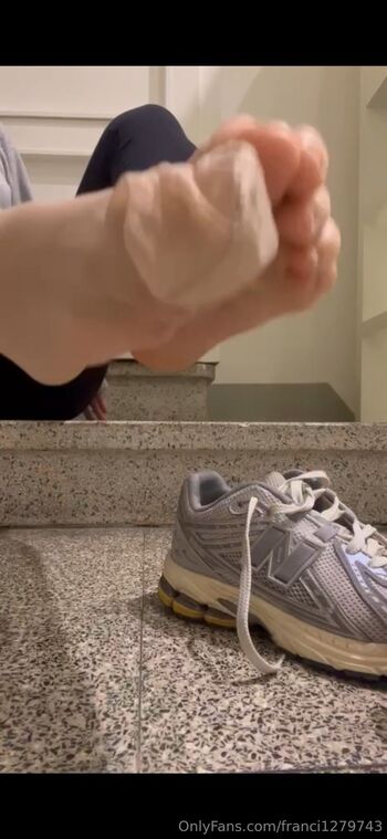 Francifatina dei pied / franci1279743 / francifatinadeipiedi85 nude photo #3