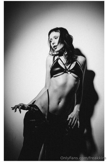 Kira Palmer / freakkira nude photo #7