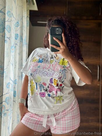 Meera Singh FRE / freakyindianbebe-free nude photo #7