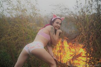 Free shellz, by the ci-shore / free_shellz nude photo #14