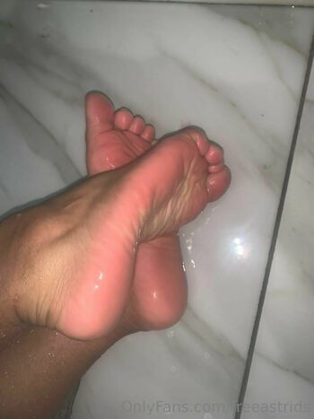 Free Astrids / freeastrids nude photo #17