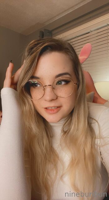 Bunbun FREE / freebunbun / 9bunbunn nude photo #30