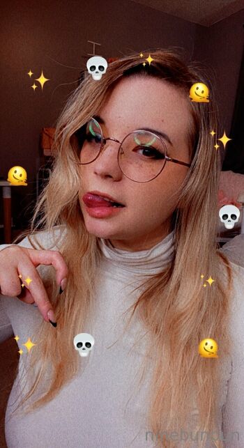 Bunbun FREE / freebunbun / 9bunbunn nude photo #31