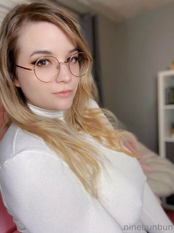 Bunbun FREE / freebunbun / 9bunbunn nude photo #33