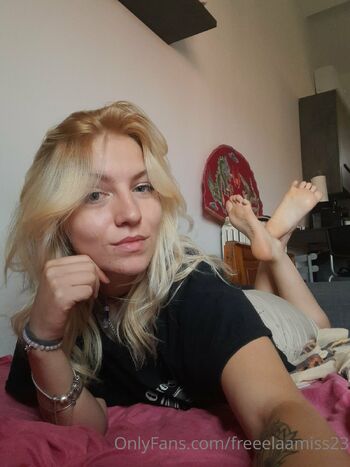 FREELaaMiss2 / freeelaamiss23 nude photo #23