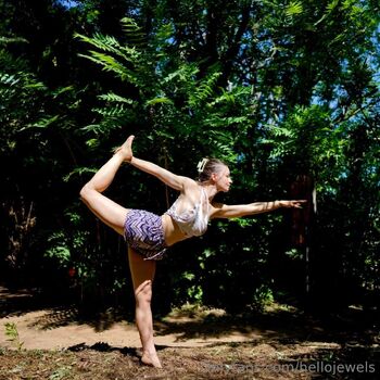 Juliet in the Wild (Free Page / freehellojewels / julietinthewild nude photo #35