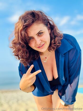 Kallie Ke / freekalliekee nude photo #14