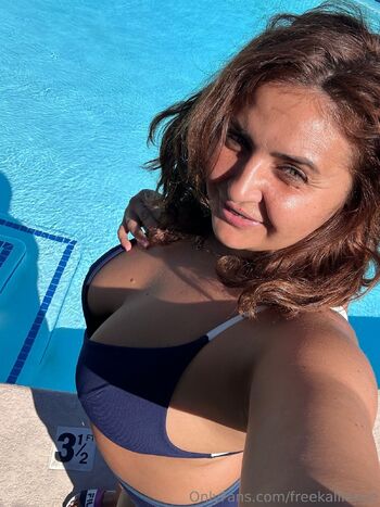 Kallie Ke / freekalliekee nude photo #18