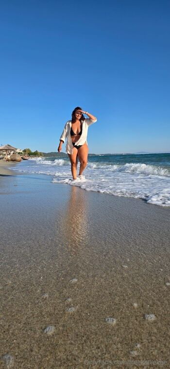 Kallie Ke / freekalliekee nude photo #23