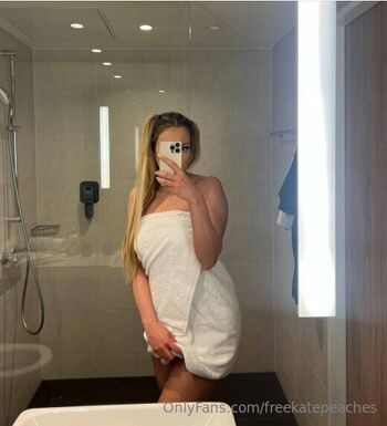 Freekatepeache / freekatepeaches nude photo #2
