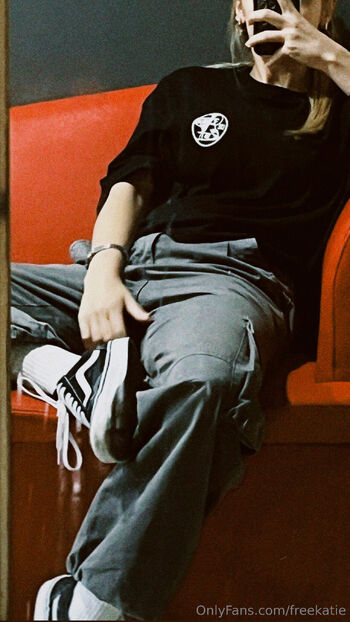 Kati / freekatie nude photo #29