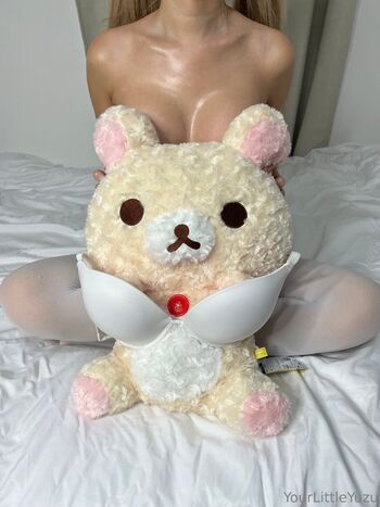 Yuz / freelittleyuzu nude photo #3