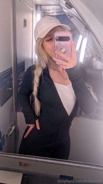 Moon_IR / freemoon / moon_irl / moon_irl_ nude photo #1