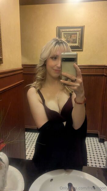 Moon_IR / freemoon / moon_irl / moon_irl_ nude photo #9