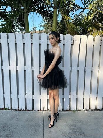 1 TRANS ON OF / freepix nude photo #30