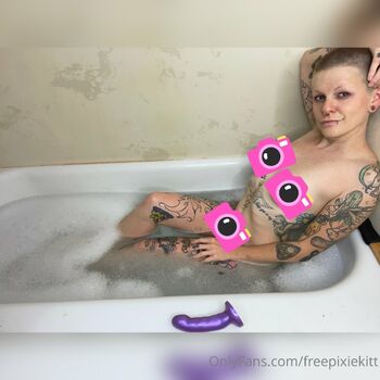 Pixie Kit / freepixiekitt nude photo #14