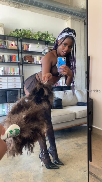 TWERKITA / freetwerk nude photo #13