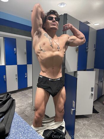 Victor Ra / freevictorray nude photo #7