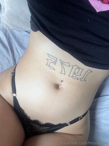 Your naughty girlfriend / freyablom nude photo #23