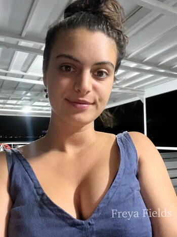 Freya Field / freyafields nude photo #1