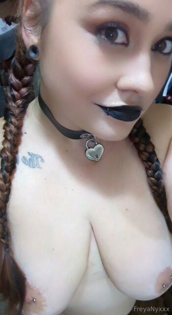 Freya Ny / freyanyx nude photo #32