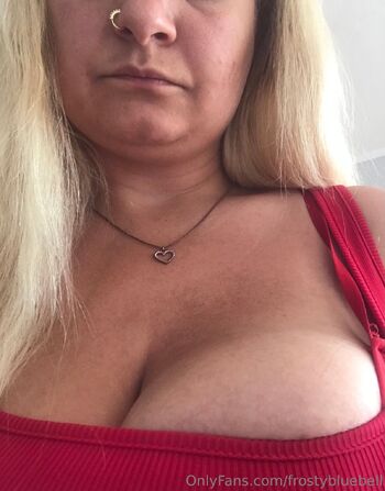 frostybluebel / frostybluebell nude photo #4