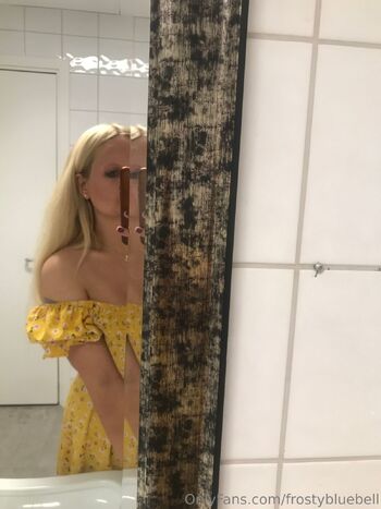 frostybluebel / frostybluebell nude photo #9