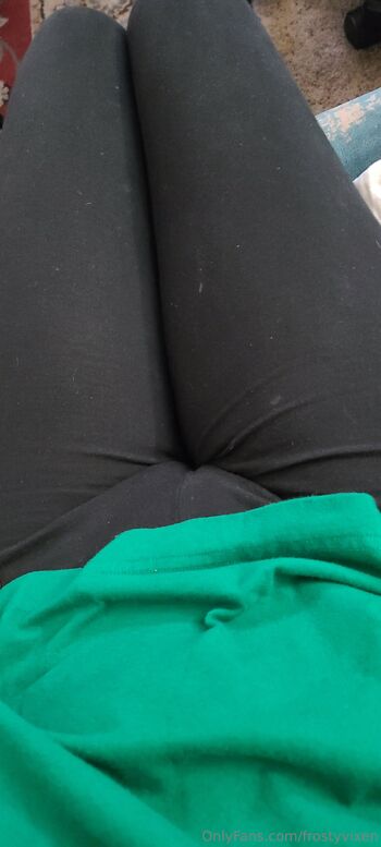 frostyvixe / frostyvixen nude photo #34