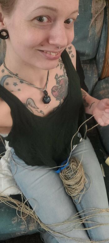 frostyvixe / frostyvixen nude photo #35