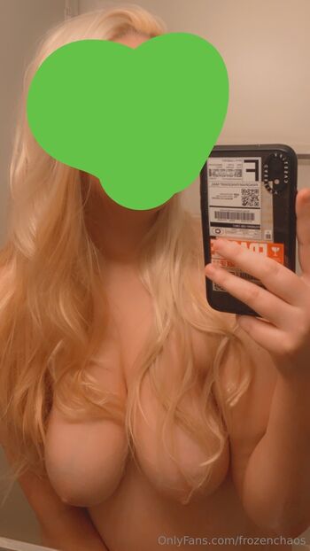 Venu / frozenchaos nude photo #17