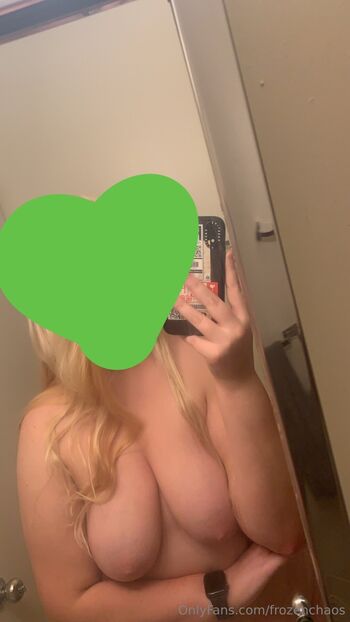 Venu / frozenchaos nude photo #18