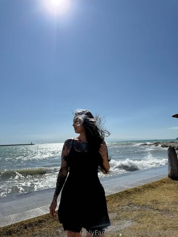 Frutell / frutellasgmodel nude photo #1