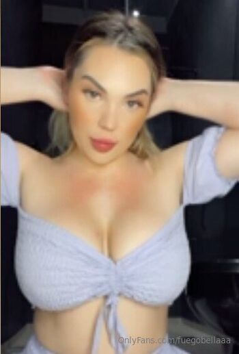 FUEGO BELL / fuegobellaaa nude photo #5