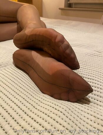 Hone / fun_on_my_stockings nude photo #8