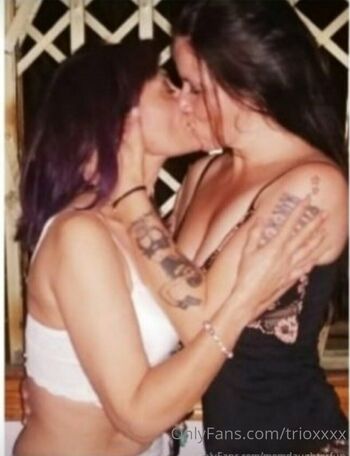 Online now / fun_with_u nude photo #8