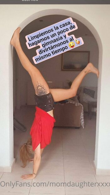 Online now / fun_with_u nude photo #11