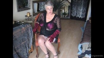 Fungrannie / fungrannies / girdlegoddess nude photo #20