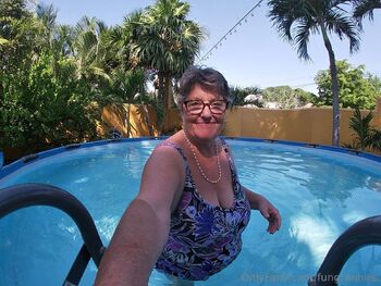 Fungrannie / fungrannies / girdlegoddess nude photo #26