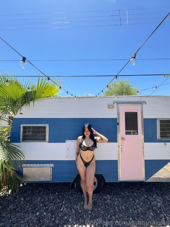 Gab / gabbyravess nude photo #16